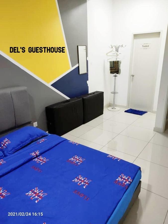 Del'S Guesthouse @ Southville Same Level With Pool Fits 8 Bangi Eksteriør bilde